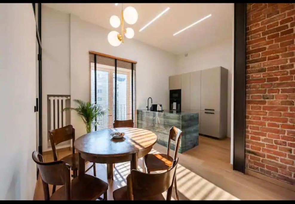 Palace Of Culture Loft Apartment วอร์ซอ ภายนอก รูปภาพ